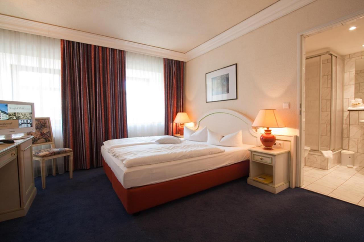 Hotel Weisses Ross حصن مارينبيرغ المظهر الخارجي الصورة